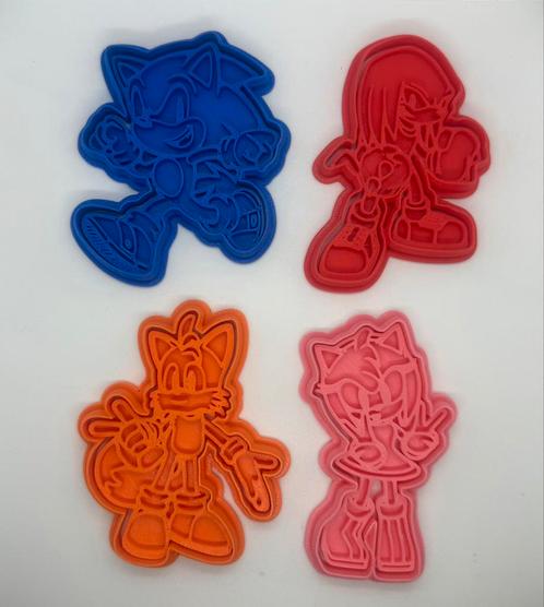 Sonic koek uitstekers, Hobby en Vrije tijd, Taarten en Cupcakes maken, Zo goed als nieuw, Versiering, Taarten of Cupcakes, Ophalen of Verzenden