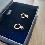 Rosé kleurige oorbelletjes (Nieuw), Met kristal, Overige materialen, Nieuw, Ophalen of Verzenden