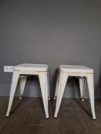 2 Metalen Krukjes Gebroken Wit, Huis en Inrichting, Stoelen, Ophalen of Verzenden