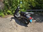 Zwarte scooter SYM MIO 50. 1200 km op de teller., Fietsen en Brommers, Scooters | SYM, Zo goed als nieuw, Benzine, 50 cc, Maximaal 25 km/u