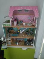 Mooi groot poppenhuis, inclusief lift (zeer goede staat), Kinderen en Baby's, Speelgoed | Poppenhuizen, Ophalen, Zo goed als nieuw