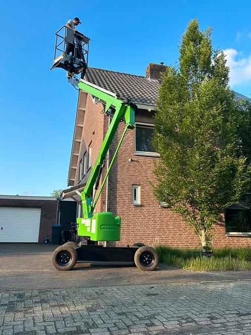 Te huur: HOOGWERKER 12 of 17 meter zelfrijdend of aanhanger, Doe-het-zelf en Verbouw, Overige Doe-het-zelf en Verbouw, Ophalen