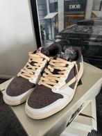 Travis Scott x Nike Reverse Mocha, Ophalen of Verzenden, Nieuw, Overige kleuren, Sneakers of Gympen