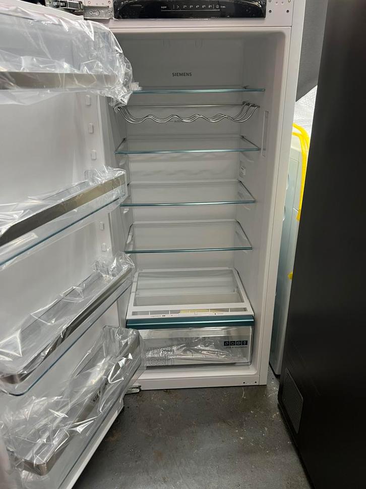 Siemens KI41RADD1 inbouw koelkast deur op deur, Witgoed en Apparatuur, Koelkasten en IJskasten, Zo goed als nieuw, Zonder vriesvak