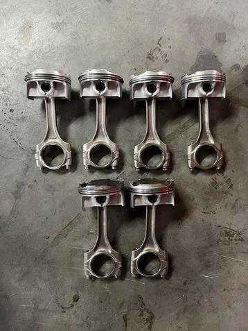 Ferrari F430 F136E drijfstang drijfstangen met zuiger 2005 beschikbaar voor biedingen