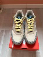 Nike air max cobblestone maat 40, Kleding | Heren, Ophalen of Verzenden, Bruin, Zo goed als nieuw, Sneakers of Gympen