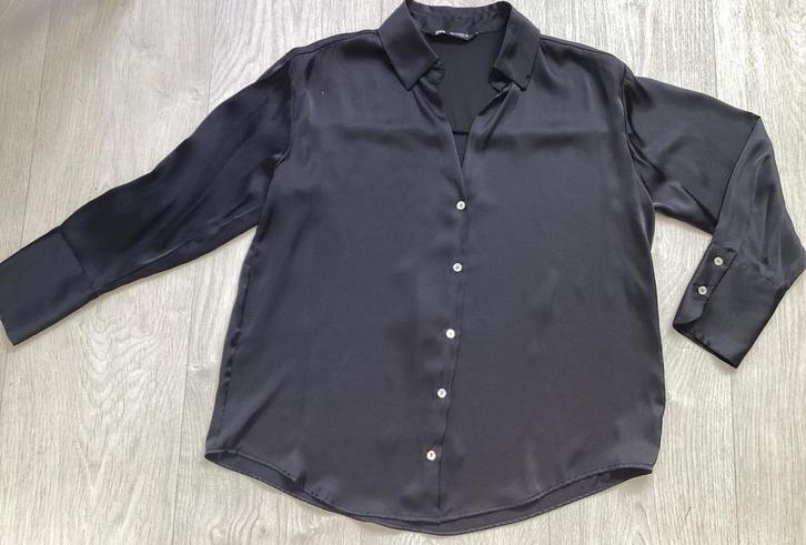 Zwarte blouse - Maat L van de ZARA, Kleding | Dames, Blouses en Tunieken, Zo goed als nieuw, Maat 42/44 (L), Zwart, Ophalen of Verzenden