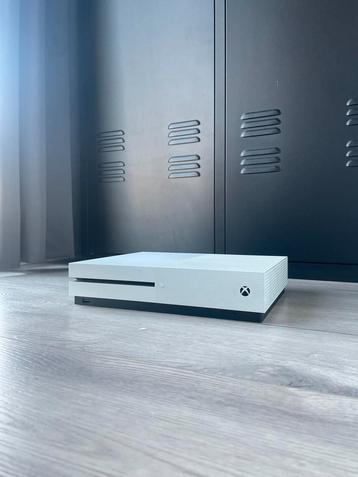 Xbox One S - 500GB beschikbaar voor biedingen