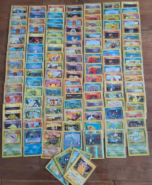 120+ oude pokemon kaarten, Hobby en Vrije tijd, Verzamelkaartspellen | Pokémon, Zo goed als nieuw, Meerdere kaarten, Ophalen of Verzenden