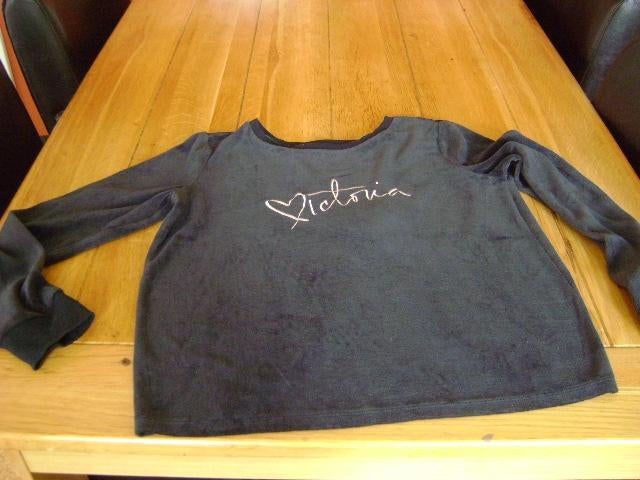 Zwart Victoria's Secret lounge / pyjama truitje, maat M, Kleding | Dames, Pyjama's, Victoria's Secret, Verzenden, Zo goed als nieuw