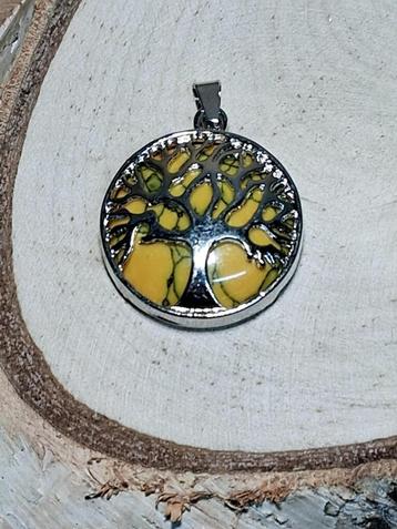 hanger life tree geel beschikbaar voor biedingen