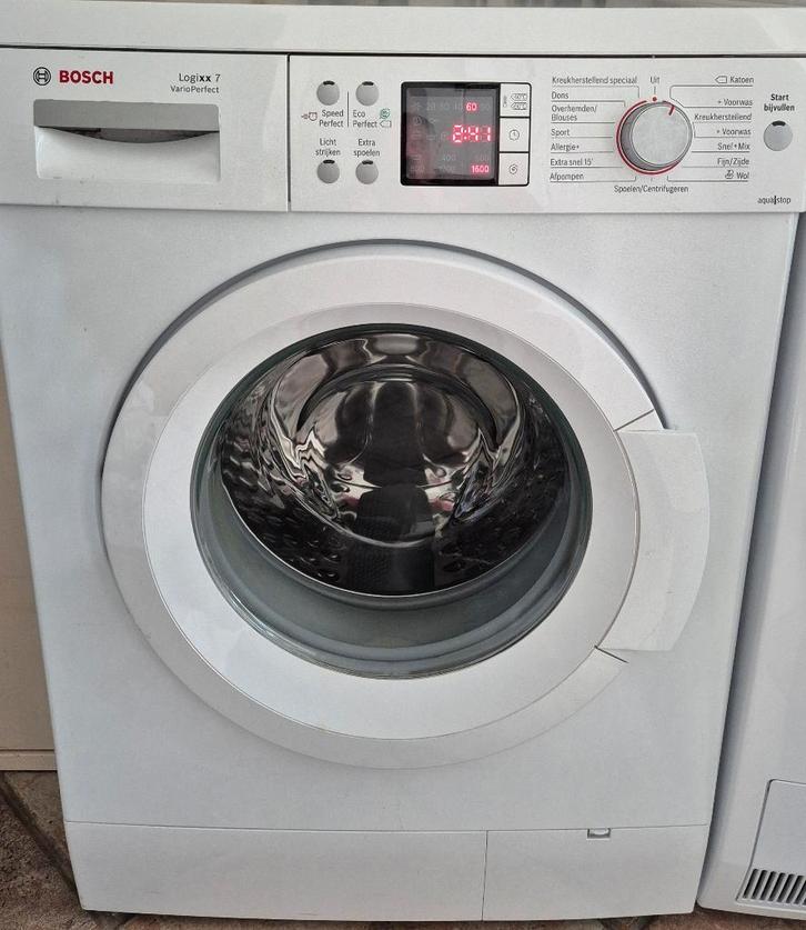 Wasmachine Bosch Logixx 7 - 1600 toeren - 7 kg, Witgoed en Apparatuur, Wasmachines, Gebruikt, Voorlader, 6 tot 8 kg, 85 tot 90 cm