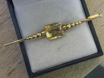 Antieke gouden broche met citrien edelsteen beschikbaar voor biedingen