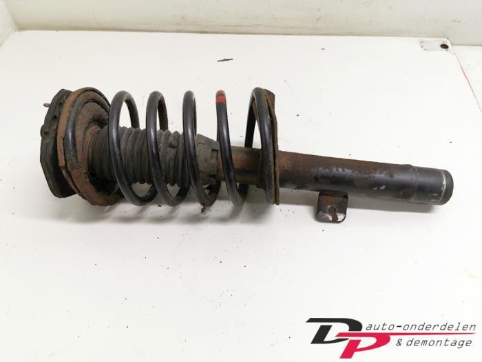 Schokdemperpoot rechts-voor van een Citroen Xsara, Auto-onderdelen, Ophanging en Onderstel, Citroën, Gebruikt, 3 maanden garantie