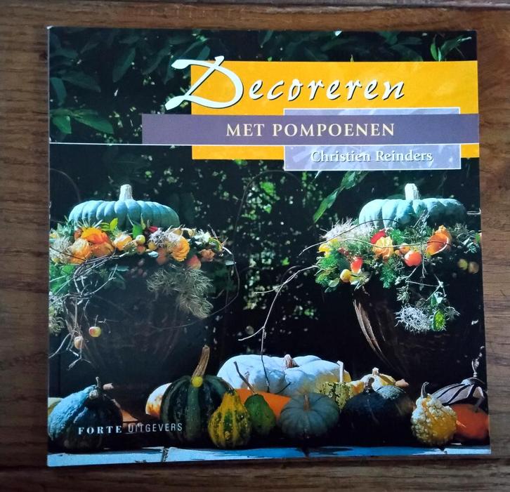 Decoreren met pompoenen (nieuw), Boeken, Wonen en Tuinieren, Nieuw, Interieur en Design, Ophalen of Verzenden