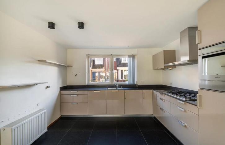 Taupe hoekkeuken - Volledig/ zgan (zelf demonteren), Huis en Inrichting, Keuken | Complete keukens, Zo goed als nieuw, Hoekkeuken