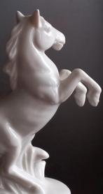 Vintage porseleinen beeldje Steigerend paard, Ophalen of Verzenden, Dier