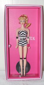 Barbie silkstone 75th anniversary black white swimsuit NRFB, Verzamelen, Poppen, Nieuw, Fashion Doll, Ophalen of Verzenden