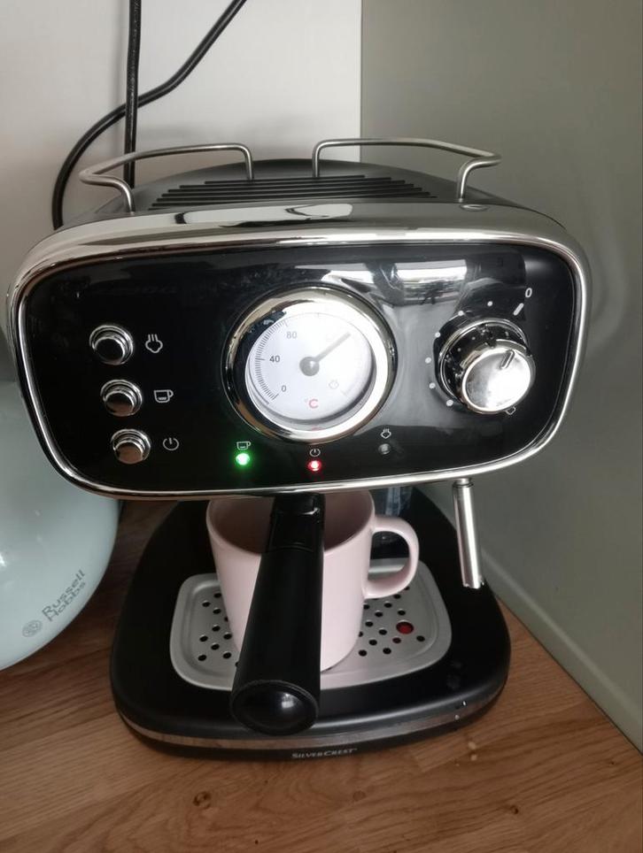 SilverCrest Espresso Machine - Zo Goed Als Nieuw!, Witgoed en Apparatuur, Koffiezetapparaten, Zo goed als nieuw, Gemalen koffie