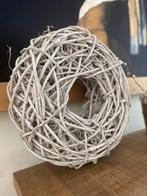 Rieten krans doorsnede ongeveer 48 cm, 16 cm diep, Huis en Inrichting, Woonaccessoires | Kransen, Ophalen, Zo goed als nieuw