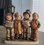 Groot goebel beeld, puntgaaf altijd in vitrinekast gestaan, Verzamelen, Beelden en Beeldjes, Ophalen, Zo goed als nieuw, Hummel