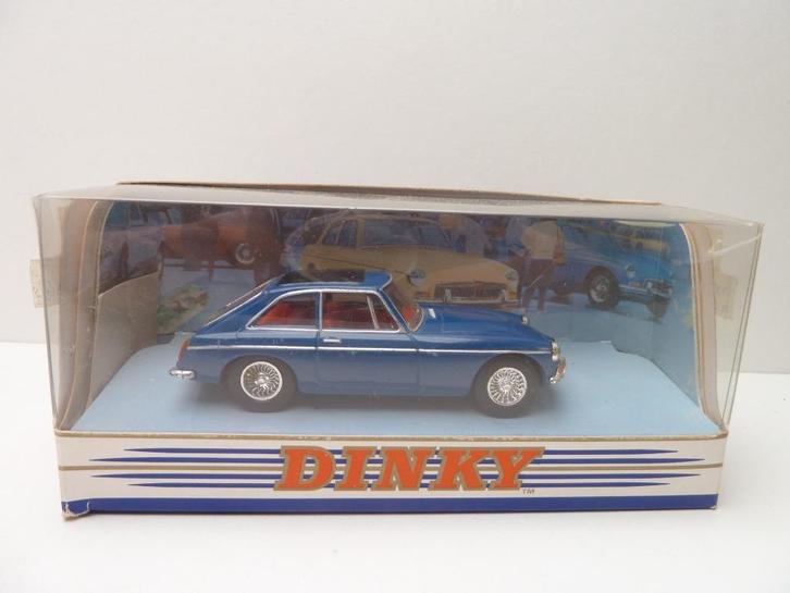 MGB-GT 1965  ''  Matchbox-Dinky '', Hobby en Vrije tijd, Modelauto's | 1:43, Zo goed als nieuw, Auto, Overige merken, Ophalen of Verzenden