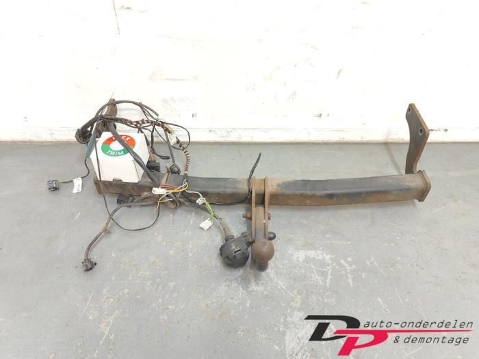 Trekhaak van een Hyundai I40, Auto-onderdelen, Ophanging en Onderstel, Hyundai, Gebruikt, 3 maanden garantie, Ophalen of Verzenden