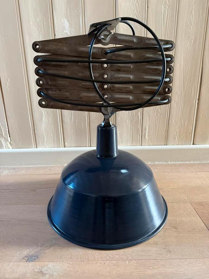 Mooie industriele hanglamp, Huis en Inrichting, Lampen | Tafellampen, Gebruikt, Minder dan 50 cm, Metaal, Ophalen