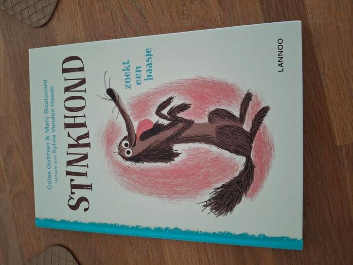 Colas Gutman - Stinkhond zoekt een baasje, Boeken, Kinderboeken | Jeugd | onder 10 jaar, Zo goed als nieuw, Ophalen of Verzenden
