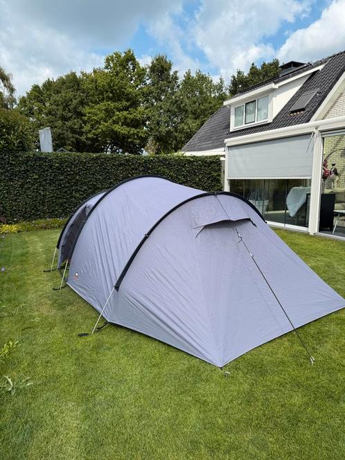 Mooie McKNLEY 3-persoons tent, Caravans en Kamperen, Tenten, tot en met 3, Zo goed als nieuw, Ophalen of Verzenden