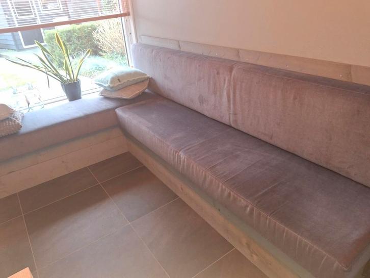 Stijlvolle hoekbank met zachte stoffen bekleding, Huis en Inrichting, Banken | Bankstellen, Zo goed als nieuw, Hoekbank, Vierpersoons of meer