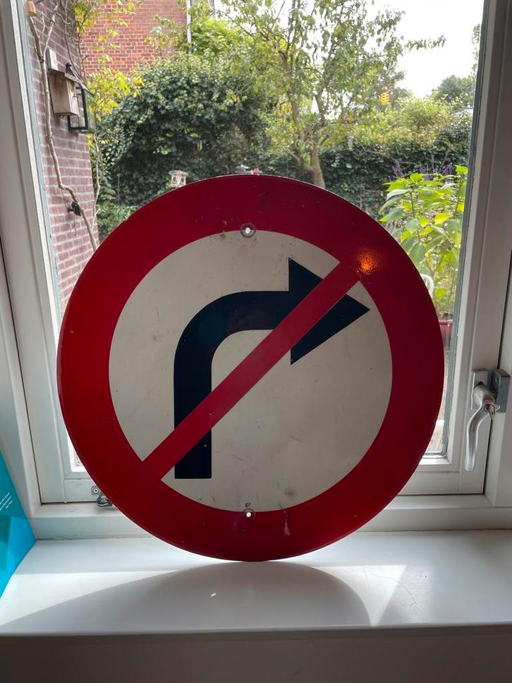 Verboden Rechtsaf Slaan Verkeersbord, Antiek en Kunst, Antiek | Overige Antiek, Ophalen