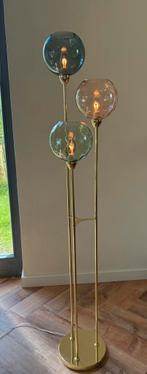 Kleurige MADE designlamp, Huis en Inrichting, Lampen | Vloerlampen, Ophalen of Verzenden, Metaal, 150 tot 200 cm, Hotel chique