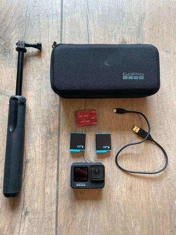 GoPro hero 9 Black met selfie stick beschikbaar voor biedingen