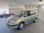 Renault Scénic 1.6-16V Expression Sport , Apk NieuwAutomaat, 65 €/maand, Stof, Zwart, 4 cilinders
