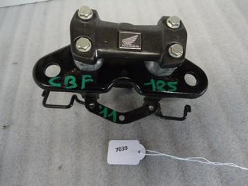 CBF125 2013 - 2014 Honda Kroonplaat D1-17956 beschikbaar voor biedingen
