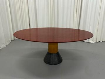 Arco Balance Eettafel Ovaal beschikbaar voor biedingen