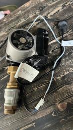 Cv-pomp Grundfos 25-70 130 uit 2016 (voor Remeha ketel), Minder dan 30 cm, Cv-ketel of Combi-ketel, Minder dan 60 cm, Ophalen of Verzenden