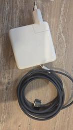 Apple MacBook Adapter USB C 13 inch, Computers en Software, Laptop-opladers, Ophalen of Verzenden, Zo goed als nieuw