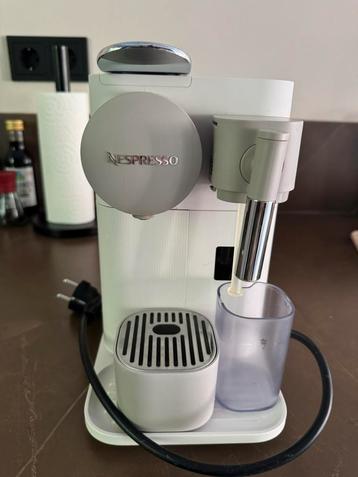 Nespresso DeLonghi beschikbaar voor biedingen