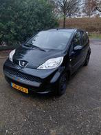 Peugeot 107 1.0 12V 5DR 2009 Zwart GERESERVEERD, Auto's, Voorwielaandrijving, 4 stoelen, Origineel Nederlands, Handgeschakeld