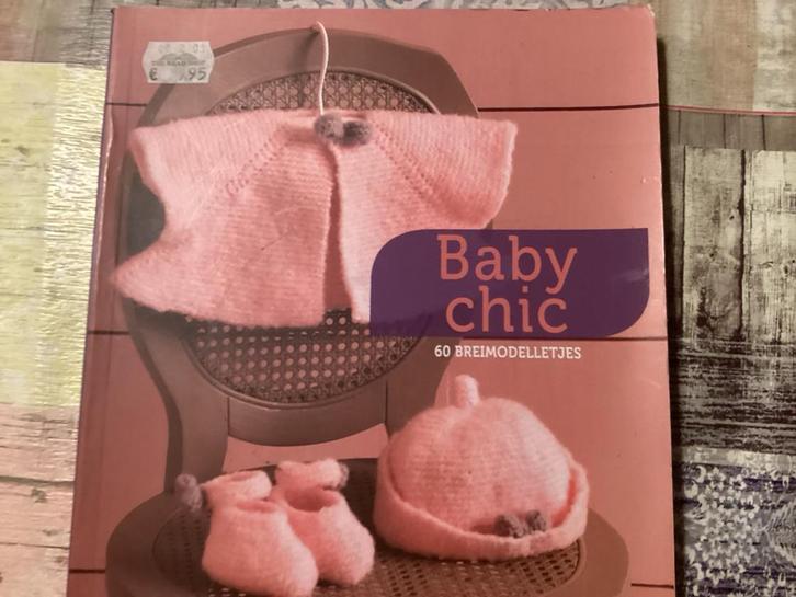 Baby Chic Breiboek - 60 Breimodellen, Boeken, Hobby en Vrije tijd, Zo goed als nieuw, Ophalen of Verzenden