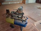 Compressor 230v, Doe-het-zelf en Verbouw, Compressors, Ophalen, Zo goed als nieuw, 200 tot 400 liter/min