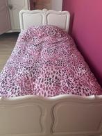 Brocant bed inclusief matras en nachtkastje, Huis en Inrichting, Slaapkamer | Bedden, Ophalen, 90 cm, Eenpersoons, Wit