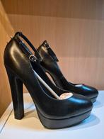 Zwarte hakken studs 37, Pumps, Zwart, Ophalen of Verzenden, Onbekend