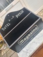 Kranten brieven magazine wand bak in goed staat zie foto's, Huis en Inrichting, Woonaccessoires | Krantenbakken en Lectuurbakken