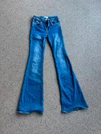 Mooie lange spijkerbroek stradivarius mt 34, Ophalen of Verzenden, Zo goed als nieuw, Blauw, W27 (confectie 34) of kleiner