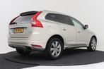 Volvo XC60 2.0 T5 FWD | Trekhaak | Panoramadak | Digital Coc, Gebruikt, 4 cilinders, Bedrijf, XC60