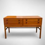 Vintage halmeubel/lowboard van Engström & Myrstrand, Huis en Inrichting, Kasten | Dressoirs, Gebruikt, Bra Bohag, Teakhout, ?