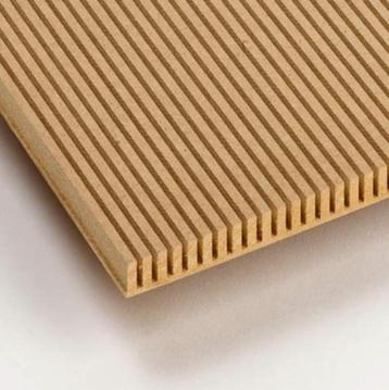 2 platen Buig MDF, langs gefineerd, 122x305cm 10mm dik ZGAN beschikbaar voor biedingen